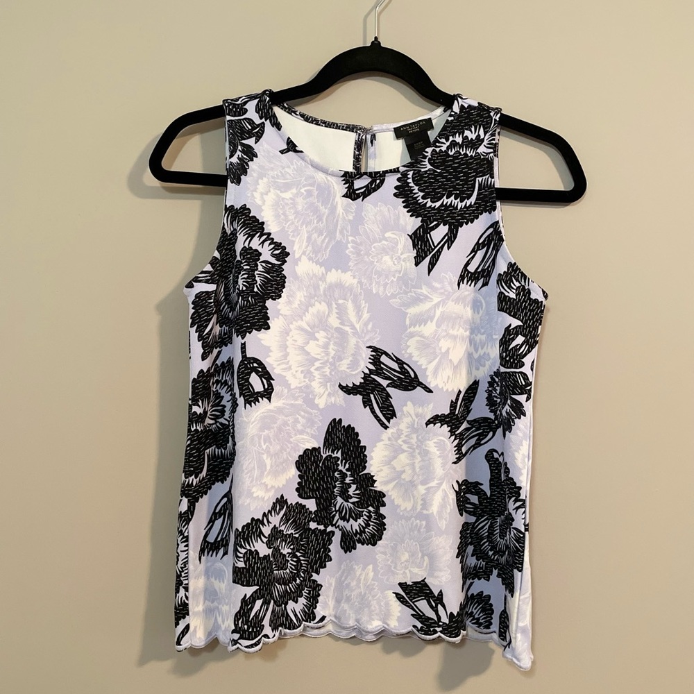 ANN TAYLOR XXS-P Blue floral blouse